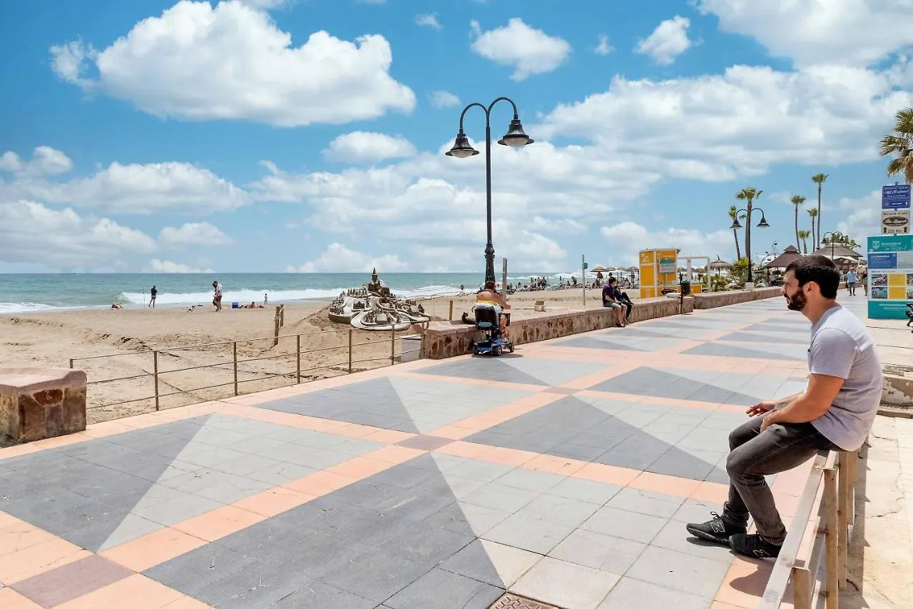 Bhost - La Carihuela Los Perros Torremolinos 0*,  Espagne